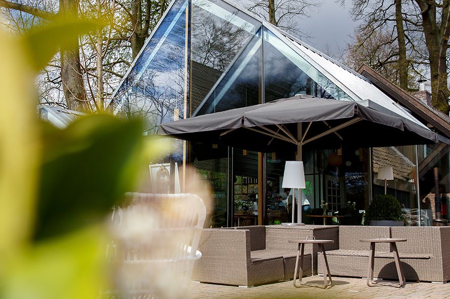 Brasserie de Boerderij vooraanzicht serre